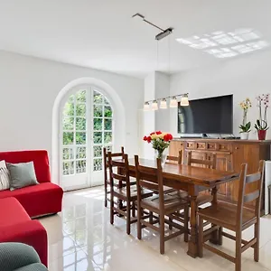 Flat With Private Parking And Netflix Apartment Sanremo